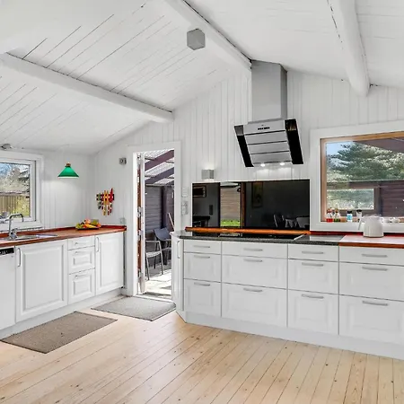 Cozy Home In Vig With Wifi Дом отдыха *